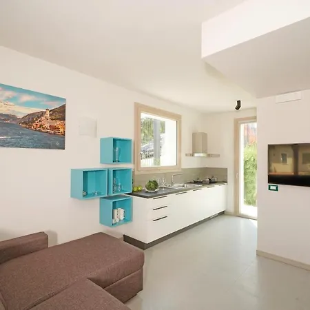 Gardaliva 1 Holiday home *